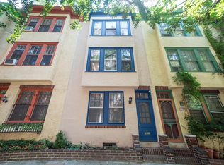 2038 Latimer St, Philadelphia, PA 19103