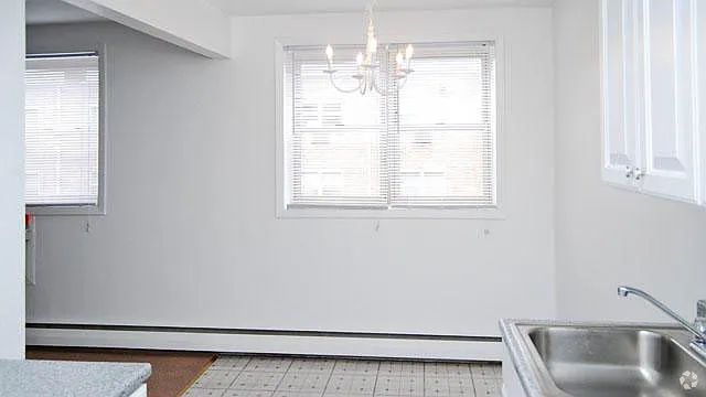 Marina Park Apartments — Photo 3