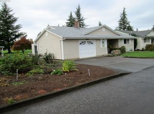 791 S Cascade Dr, Woodburn, OR 97071