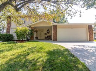 55 Rue Grand Dr, Lake Saint Louis, MO 63367