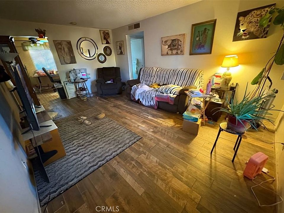 2nd image of 3095 W Bellaire Way
