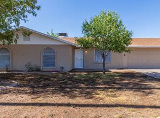 1902 E Desert Dr, Phoenix, AZ 85042