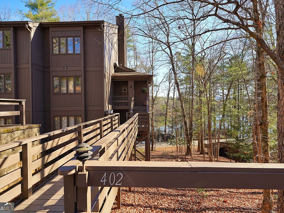 1st image of 20 Sconti Rdg #402