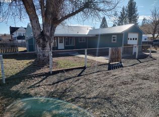 101 N Whipple St, Wallowa, OR 97885