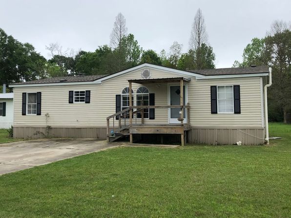 9546 Deer Trail Ave, Zachary, LA 70791