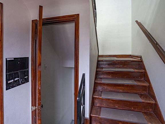 3rd image of 6944 Silverton Ave APT 3