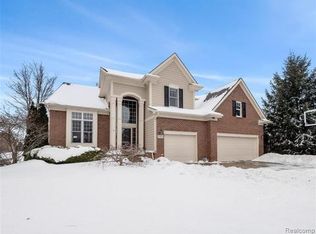 1783 Cheshire Ln, Commerce Township, MI