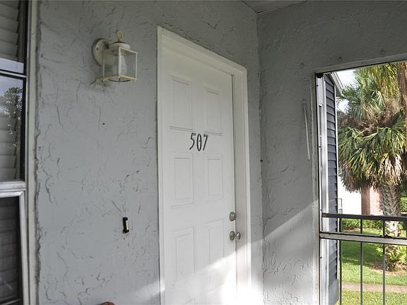3rd image of 507 NORTHLAKE DRIVE #507