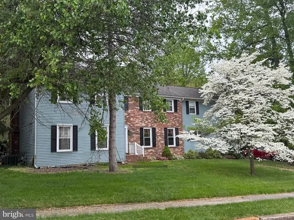 106 Shelly Ln, Deptford, NJ 08096