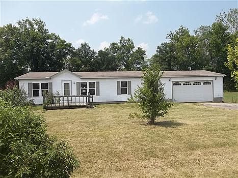 1st image of 207 Chief Ln