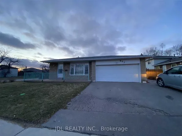 857 Westlock Rd, Mississauga, ON L5C 1K7