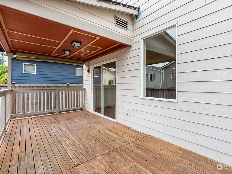 Covered Deck for Entertaining