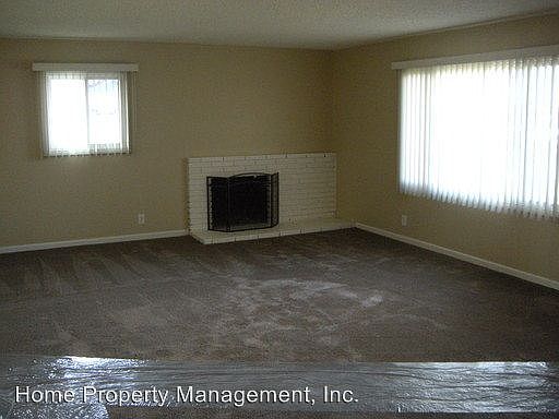2nd image of 12182 Sapphire St