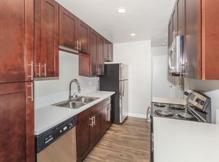 3805 Colina Dorada Dr #Y-104, San Diego, CA 92124
