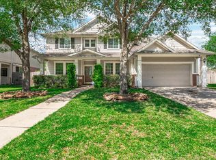 13710 Blue Vista Dr, Sugar Land, TX 77498