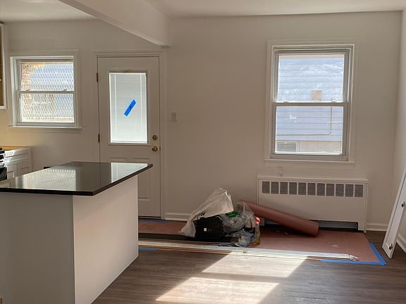 3rd image of 3240 Layton Ave #1