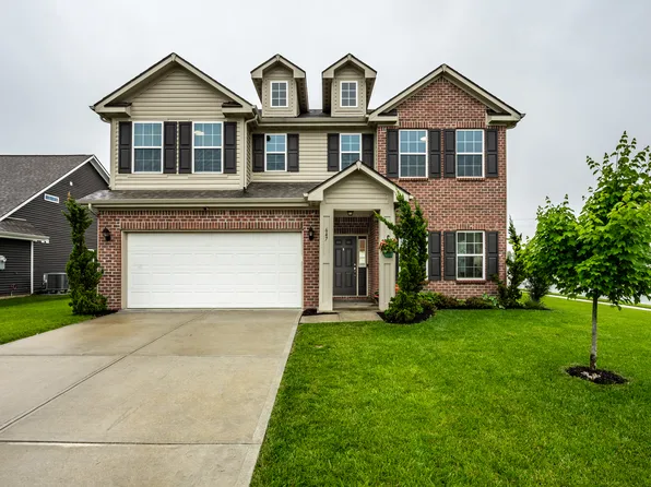 647 Albermarle Dr, Pittsboro, IN 46167