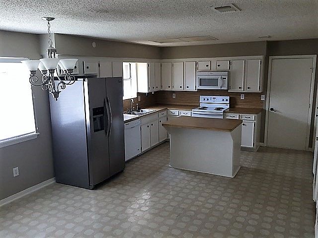 1st image of 22707 Archibald Blair Ln