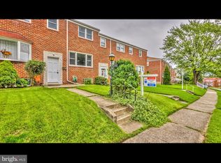 962 Circle Dr, Baltimore, MD 21227