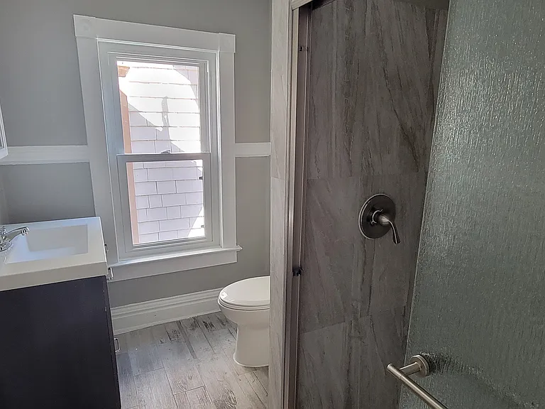 1042 N Clarkson St #2 — Photo 14
