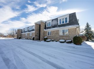 11 Georgian Ln APT 7, Buffalo, NY