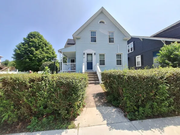 407 Clarendon St, Fitchburg, MA 01420