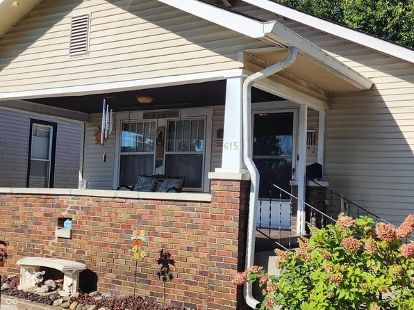615 Elm St, Shelbyville, IN 46176
