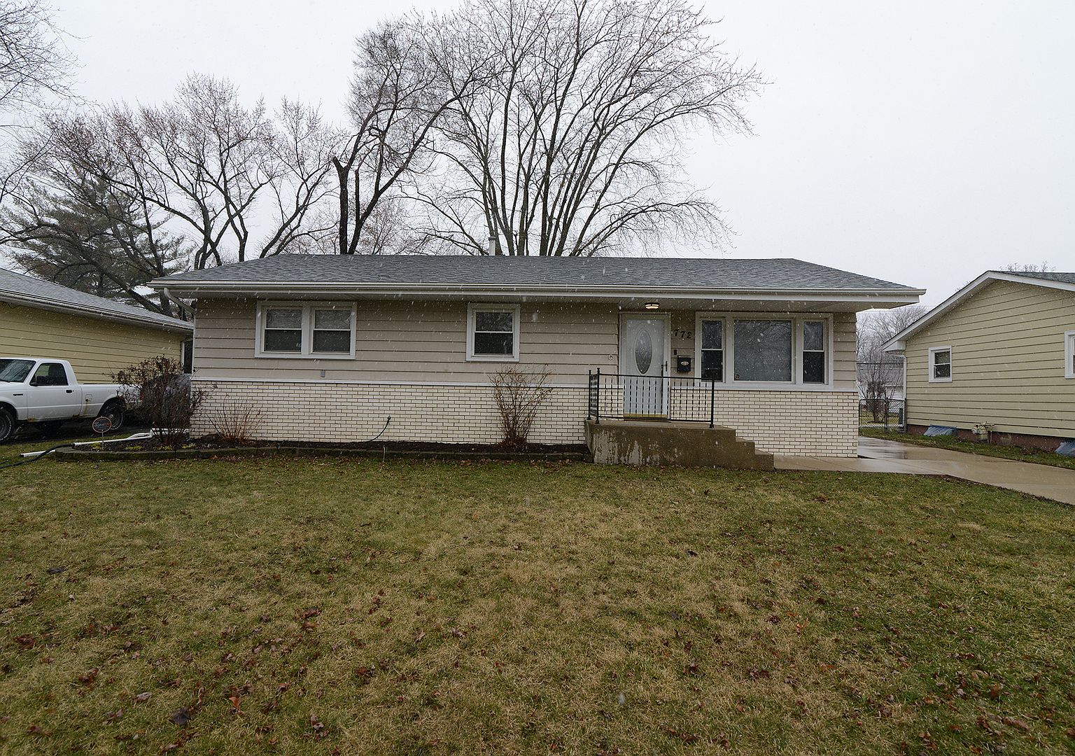 772 N Edgelawn Dr, Aurora, IL 60506 Zillow