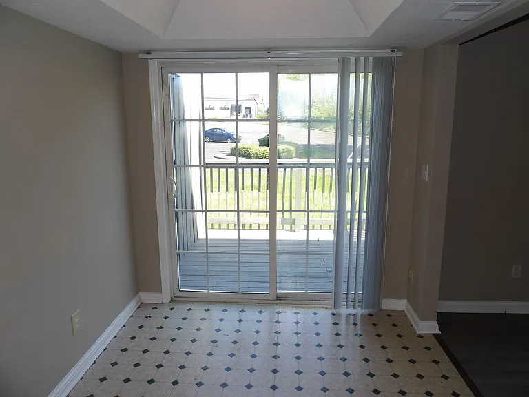 312 Bypass Plaza Dr — Photo 23