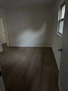 4 bed, 2.0 bath, 936 sqft, $2,500 — Photo 3