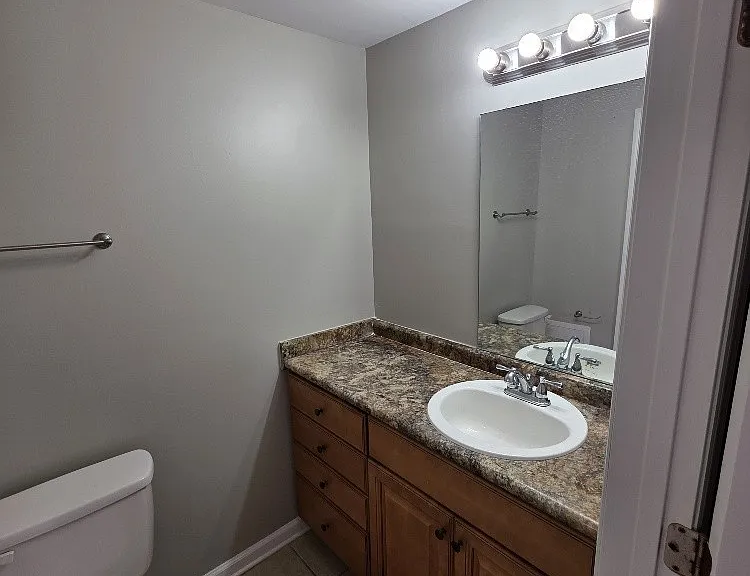 800 Anderson Ln #A7 — Photo 11