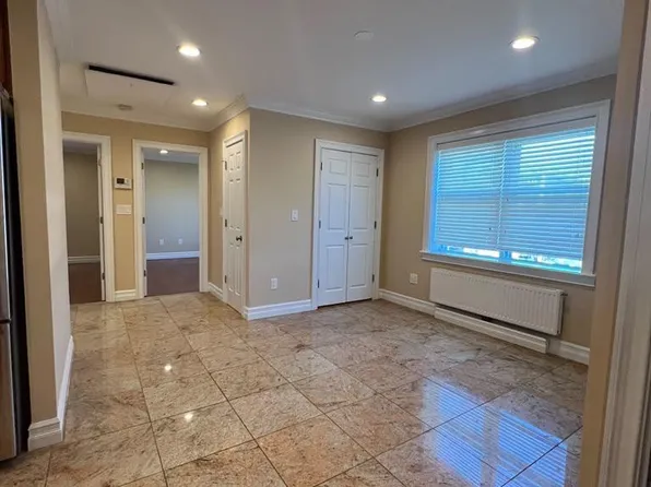 (undisclosed Address), Bronx, NY 10465