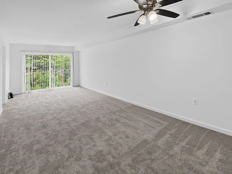1715 Minnesota Ave SE #112 — Photo 2