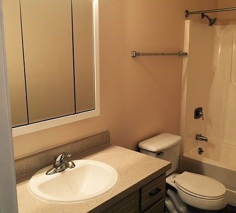 5th image of 1540 4th Ave APT 12