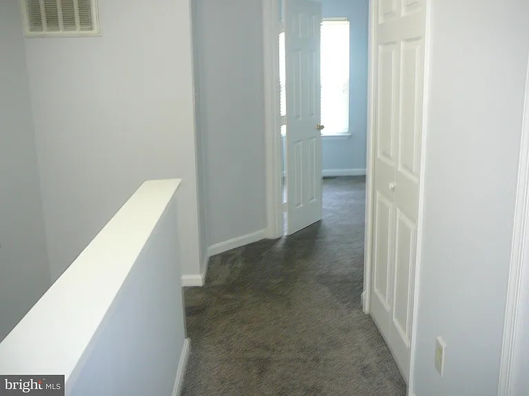 406 Park Cove Dr — Photo 25