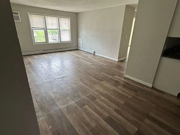 2649 Blaisdell Ave #302 — Photo 4