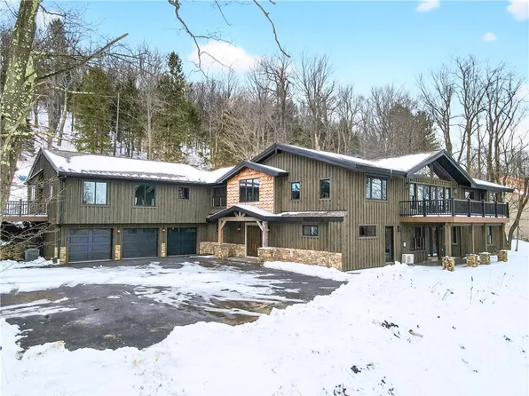 181 Alpine Heights Rd, Champion, PA 15622