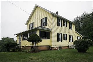 2nd image of 144 S Dexter St