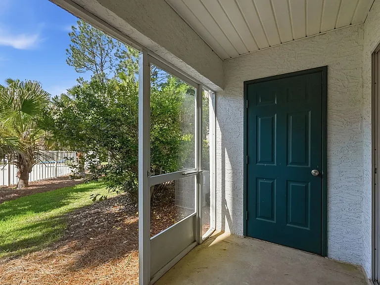 4270 Calinda Ln #316 — Photo 32