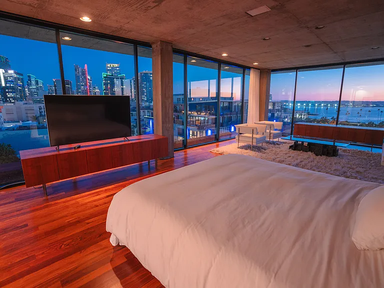 The Q Lofts — Photo 24