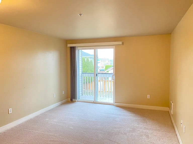 16517 Currie Rd SE #B-206 — Photo 5