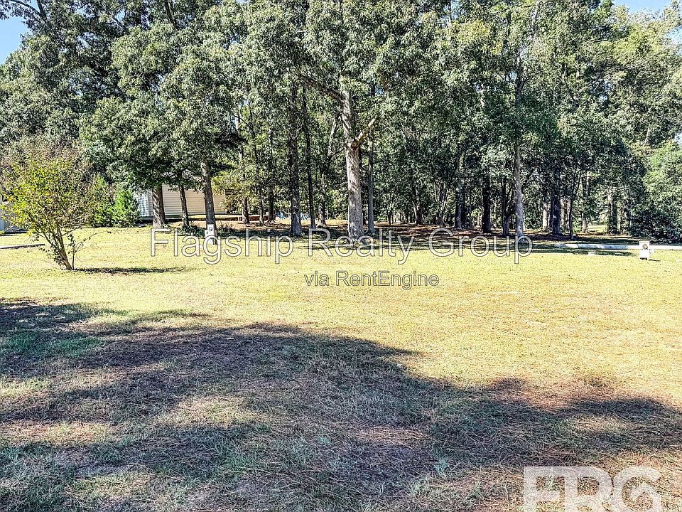 2nd image of 106 Lib Dr