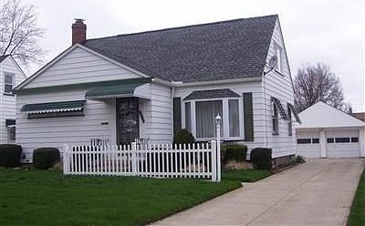 1st image of 2808 Silverdale Ave