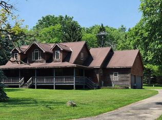 11696 336th Ave, Twin Lakes, WI 53181