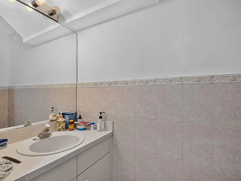 8332 Bermuda Sound Way — Photo 11