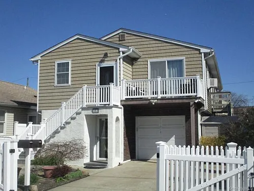 353 E Pine St #2 Photo 1