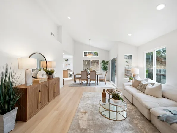 4325 Via Tercero, Oceanside, CA 92056