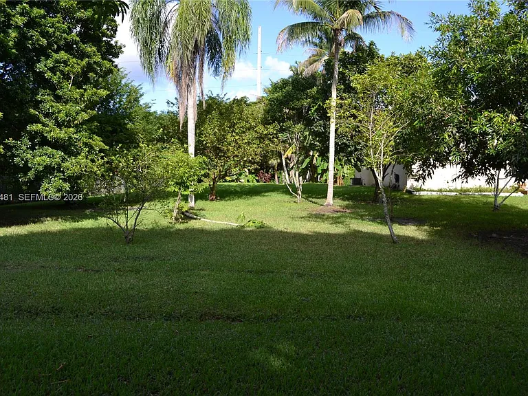 5425 SW 190th Ave — Photo 49