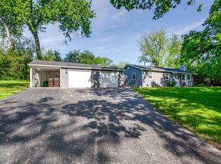 23252 N Kelsey Ave, Barrington, IL