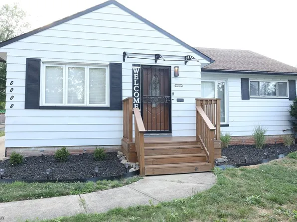 6008 Monica Ln, Garfield Heights, OH 44125